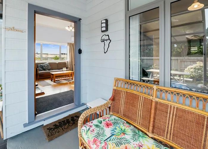 Ekhaya - New Plymouth Holiday Home